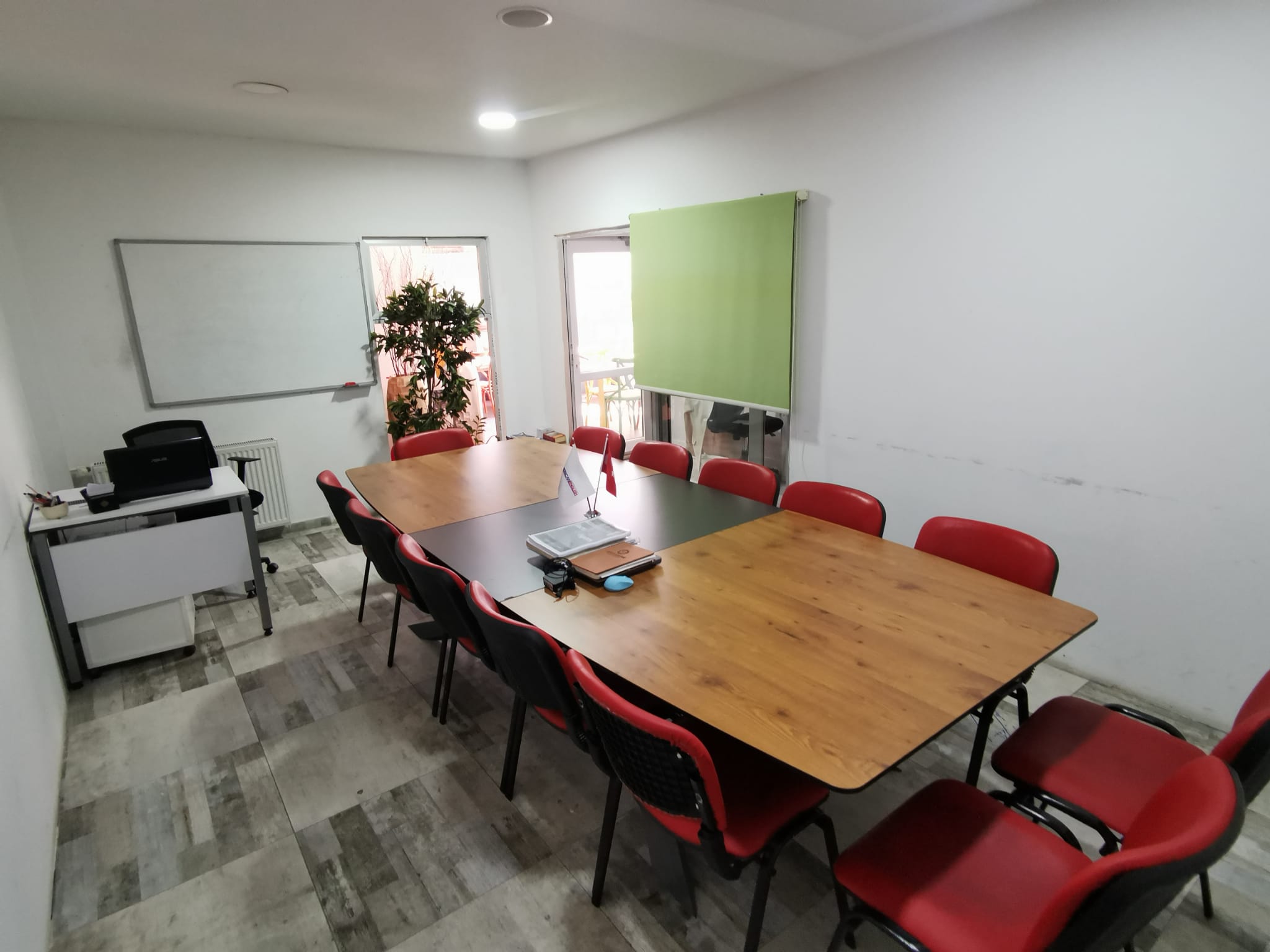 Küçük Toplantı Salonu